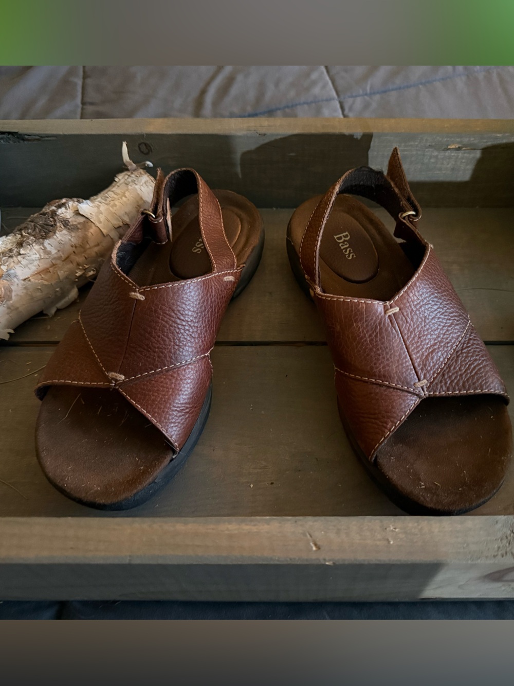Bass Women's Brown Leather Cross-Strap Sandals